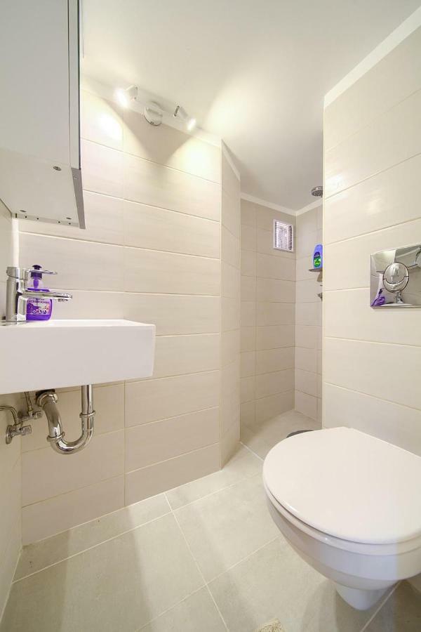 Apartment Caramella Башка Екстер'єр фото