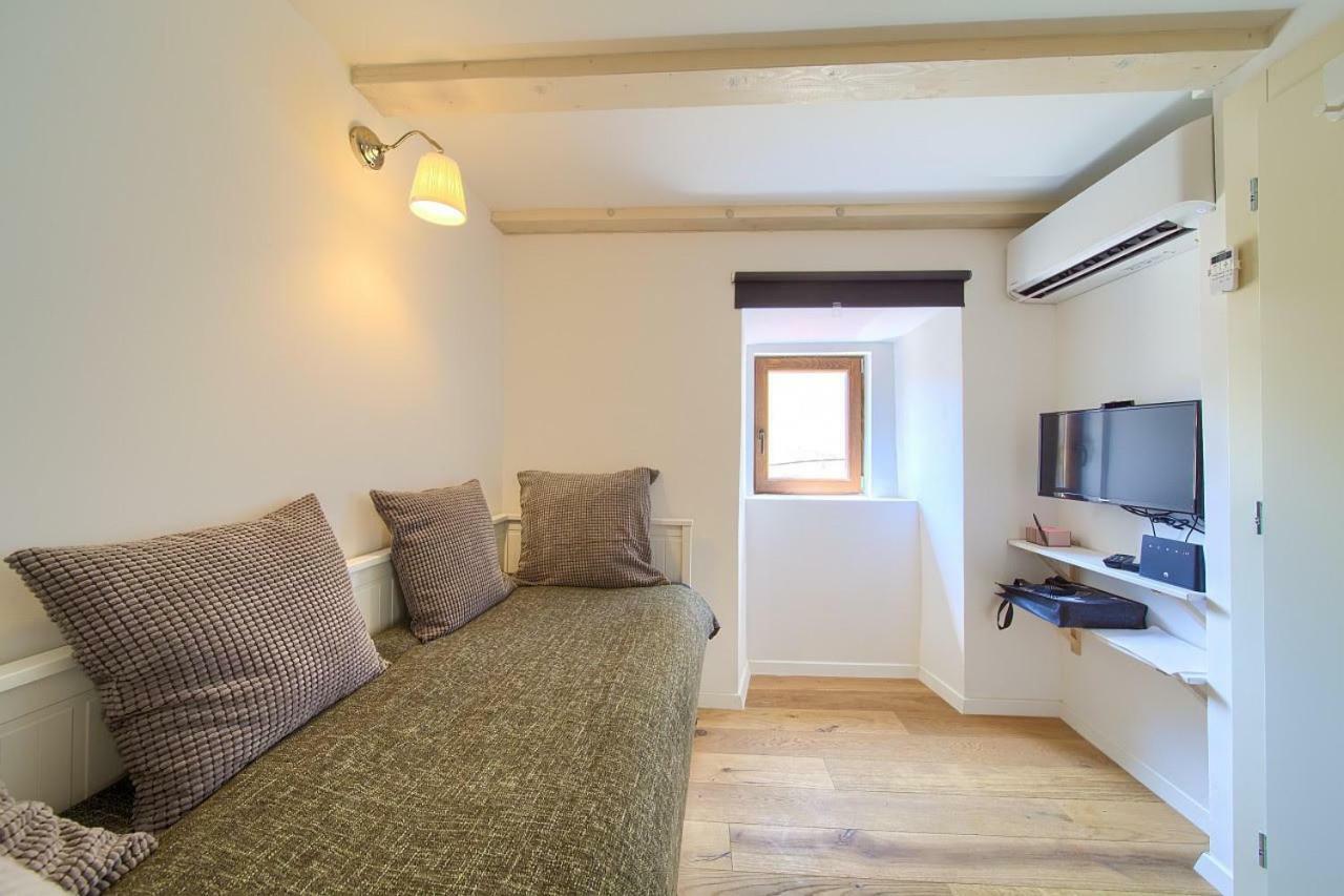 Apartment Caramella Башка Екстер'єр фото
